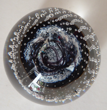 Load image into Gallery viewer, Caithness Paperweight Cauldron Sable 1985

