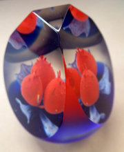 Load image into Gallery viewer, 1997 Caithness Paperweight by Neil Allan. Los Tres Amigos
