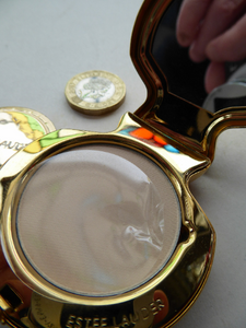 Adorable ESTEE LAUDER Miniature Pressed Powder Compact. A Rarer Shell Design Set with Swarovski Crystals. Excellent unused condition