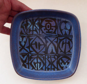 Vintage 1960s ROYAL COPENHAGEN Aluminia Faience Bowl or Shallow Dish. 6 1/2 inches. Abstract Baca by Nils Thorsson