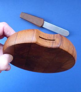 Vintage Danish Mid Century Dansk Teak QUISTGAARD Cheese Board with Intergral Chopping Blade