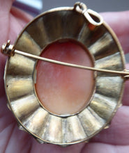 Load image into Gallery viewer, Vintage 9ct gold Shell Cameo Brooch London Hallmark
