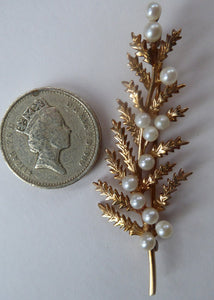 9ct Gold 1950s Mid Century Vintage Fern Brooch Set with 12 Tiny Natural Pearls