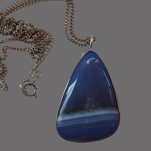 Stylish SCOTTISH SILVER & Blue Lace Agate Pendant. Probably by Ortak with Edinburgh Hallmark 1973