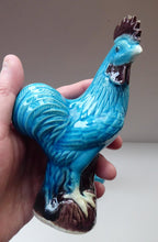 Load image into Gallery viewer, Vintage Chinese Export Blue Roosters. Pair

