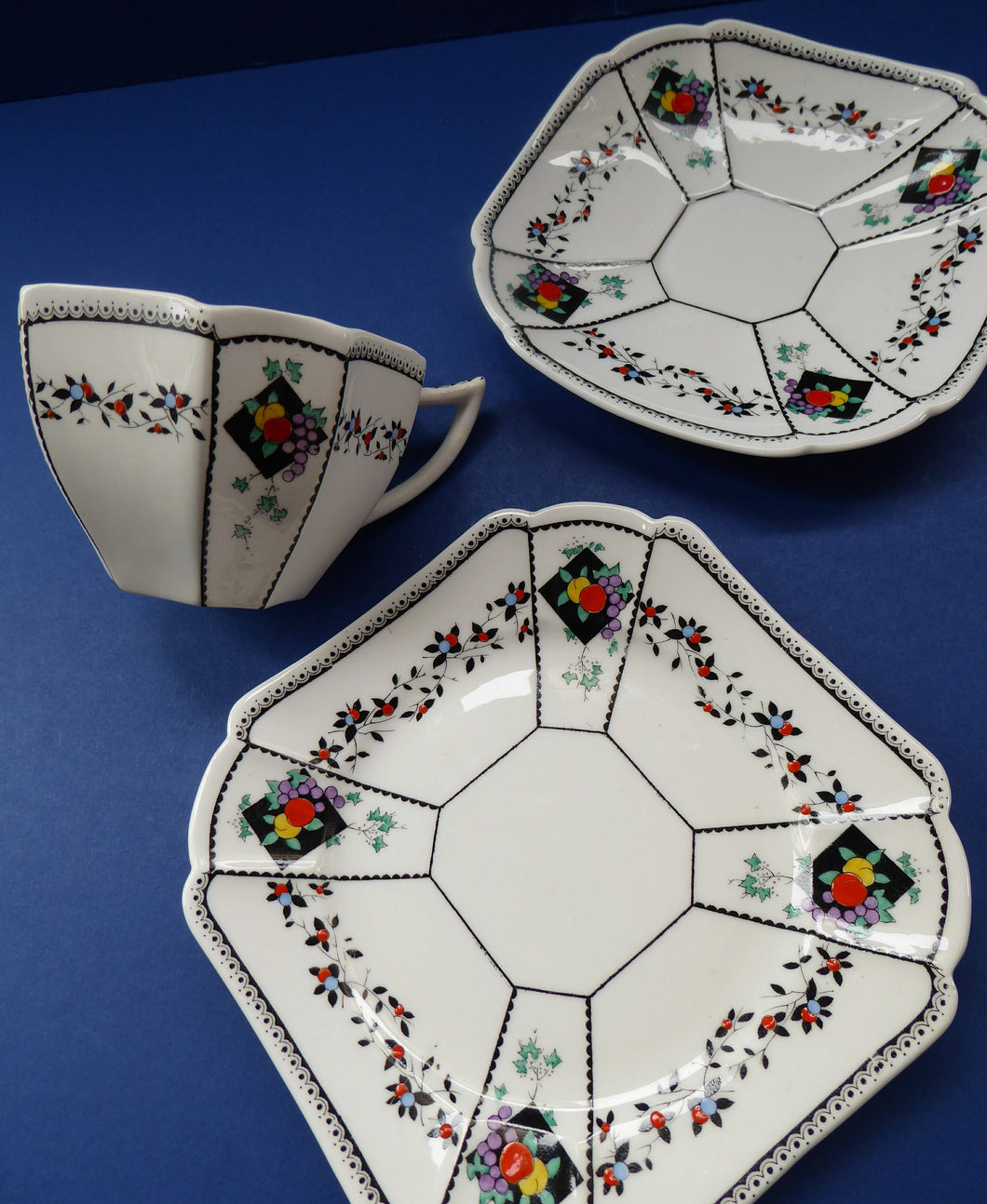1930s Shelley TRIO QUEEN ANNE Shape. Beautiful Art Deco with Fruits and Diamonds Pattern