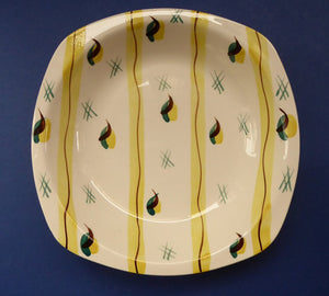 1950s MIDWINTER Shallow Bowl. Collectable FIESTA PATTERN. Designed by Jessie Tait in 1953