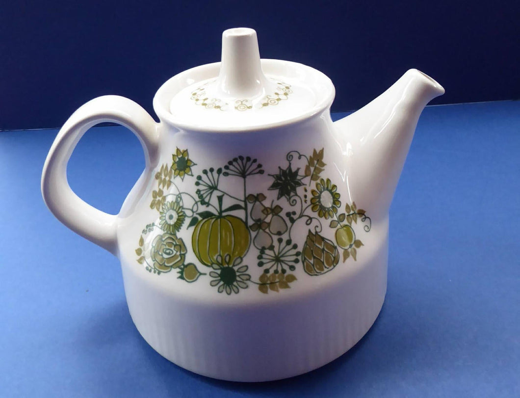 Very Collectable Little 1960s Norwegian FIGGJO FLINT Market Teapot