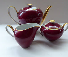 Load image into Gallery viewer, 1950s Polish Cmielow Harlequin Pattern Teapot, Milk Jug and Sugar Bowl
