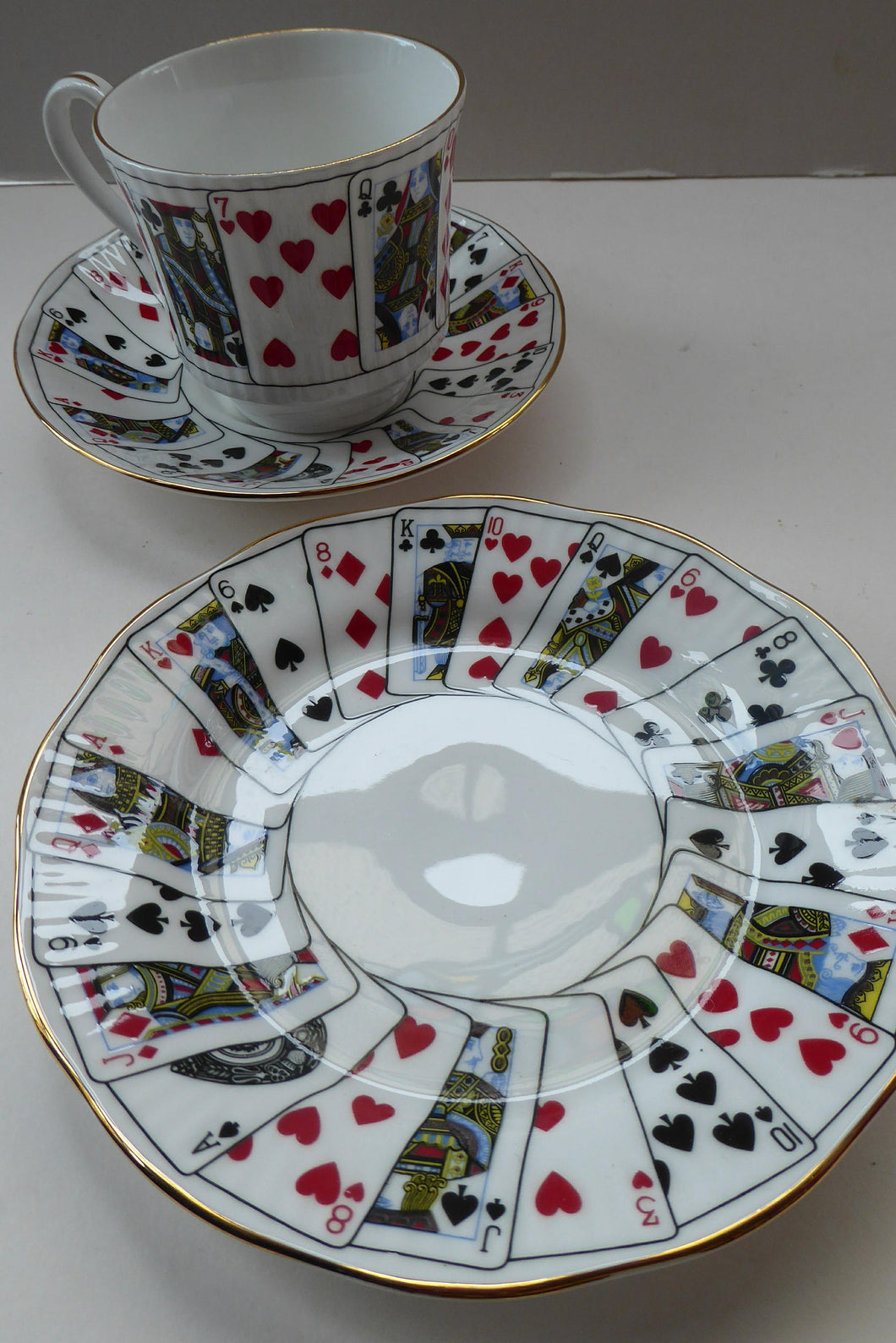 ELIZABETHAN Cut for Coffee Pattern. Cute Vintage Bone China Trio: Tea Cup, Saucer & Side Plate. Playing Cards Decoration.