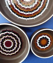 Load image into Gallery viewer, Set of Three 1970s Graduated HORNSEA Muramic Lancaster Vitramic Shallow Dishes. John Clappison Designs
