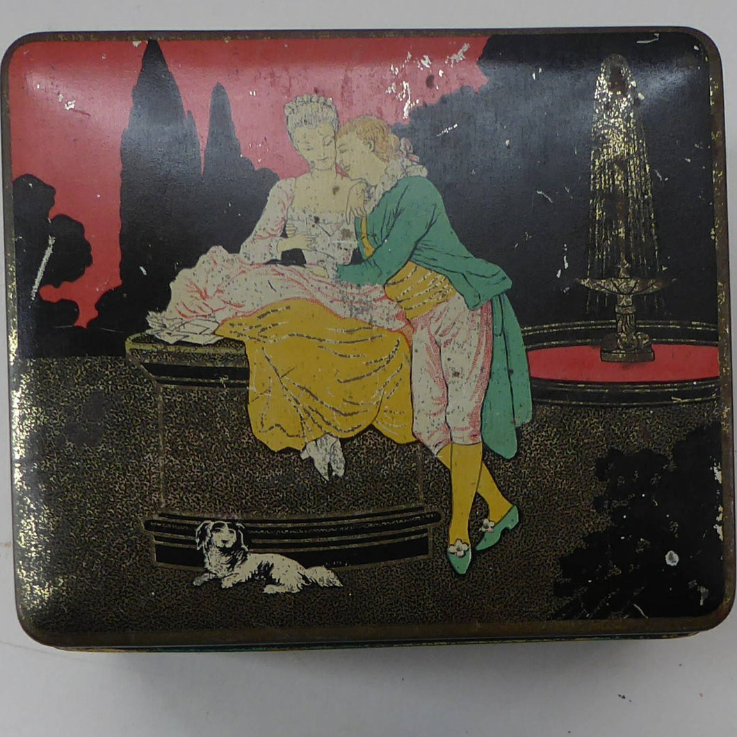Pretty 1930s ART DECO Sweetie / Confectionary Tin with Cupids and Lovers in a French Louis XV Garden