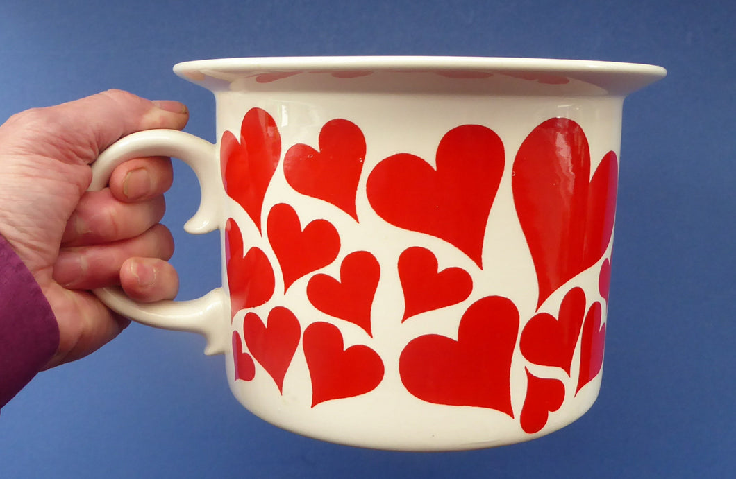 GUSTAVSBERG, Sweden. Rare 1960s Massive Oversized Cup with Red Love Hearts Decoration