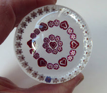 Load image into Gallery viewer, Vintage American Parabelle Paperweight 1991
