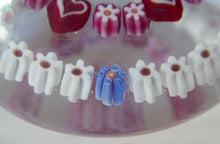 Load image into Gallery viewer, Vintage American Parabelle Paperweight 1991
