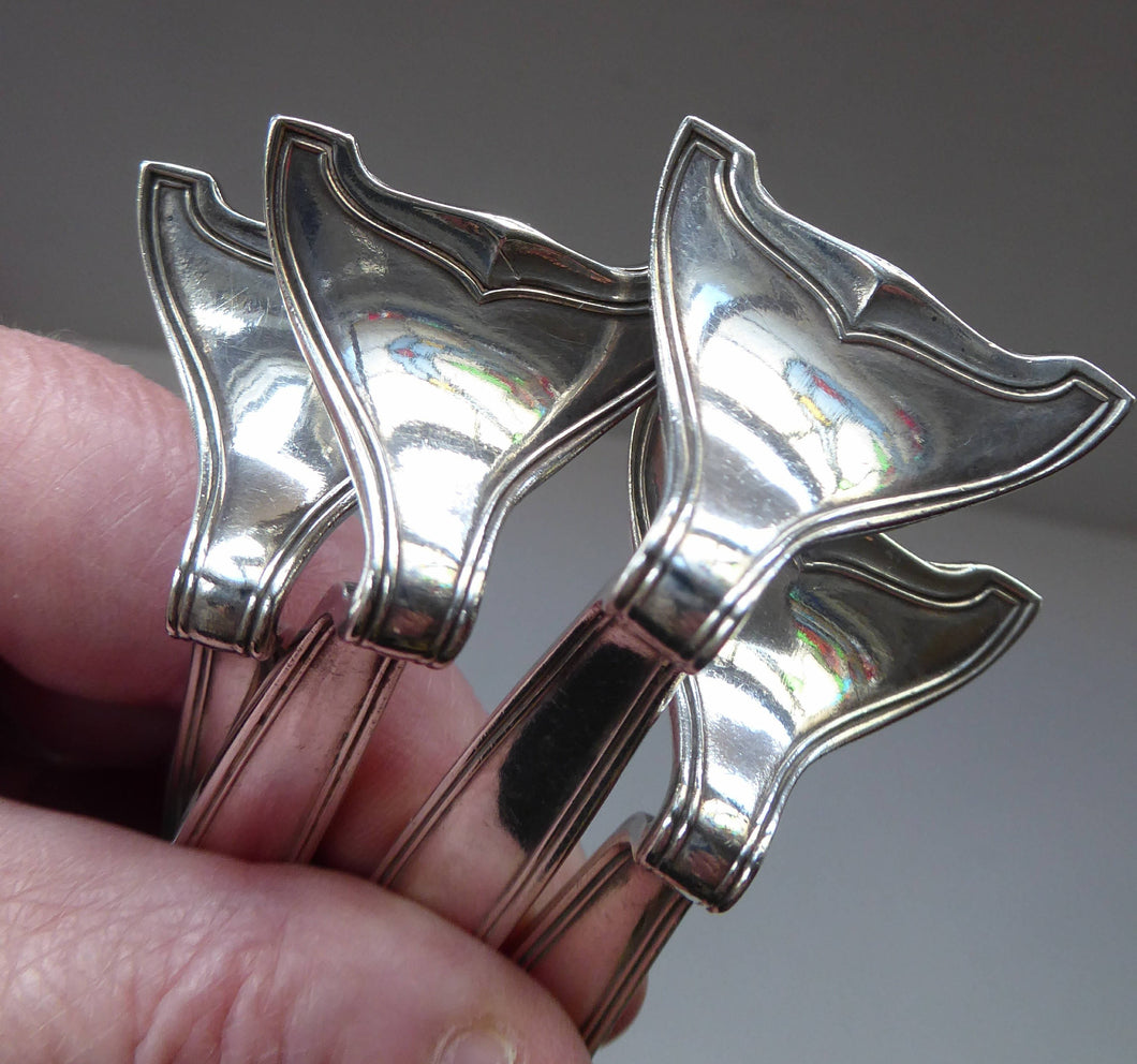 GERMAN Art Nouveau KNIFE RESTS. Set of Four. Each rest is silver plated and in excellent condition