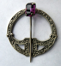 Load image into Gallery viewer, SCOTTISH SILVER. 1950s Penannular Brooch with Inset Amethyst. Traditional Design &amp; Edinburgh Hallmark 1957

