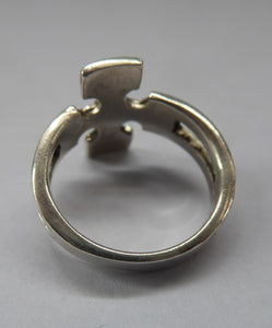 Ola Gorie Silver Burrian Cross Ring 1960s Size O