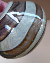 Load image into Gallery viewer, Squat Vintage 1970s Mdina Glass Vase - with Earthtone Swirls

