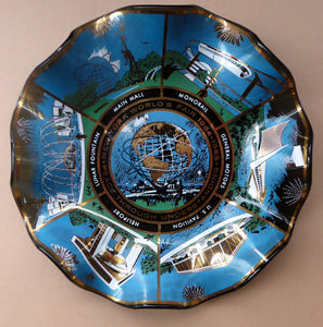 1964 NEW YORK World Fair Commemorative Glass Plate with Images from the Exhibition. 7 Inches
