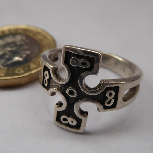 Ola Gorie Silver Burrian Cross Ring 1960s Size O