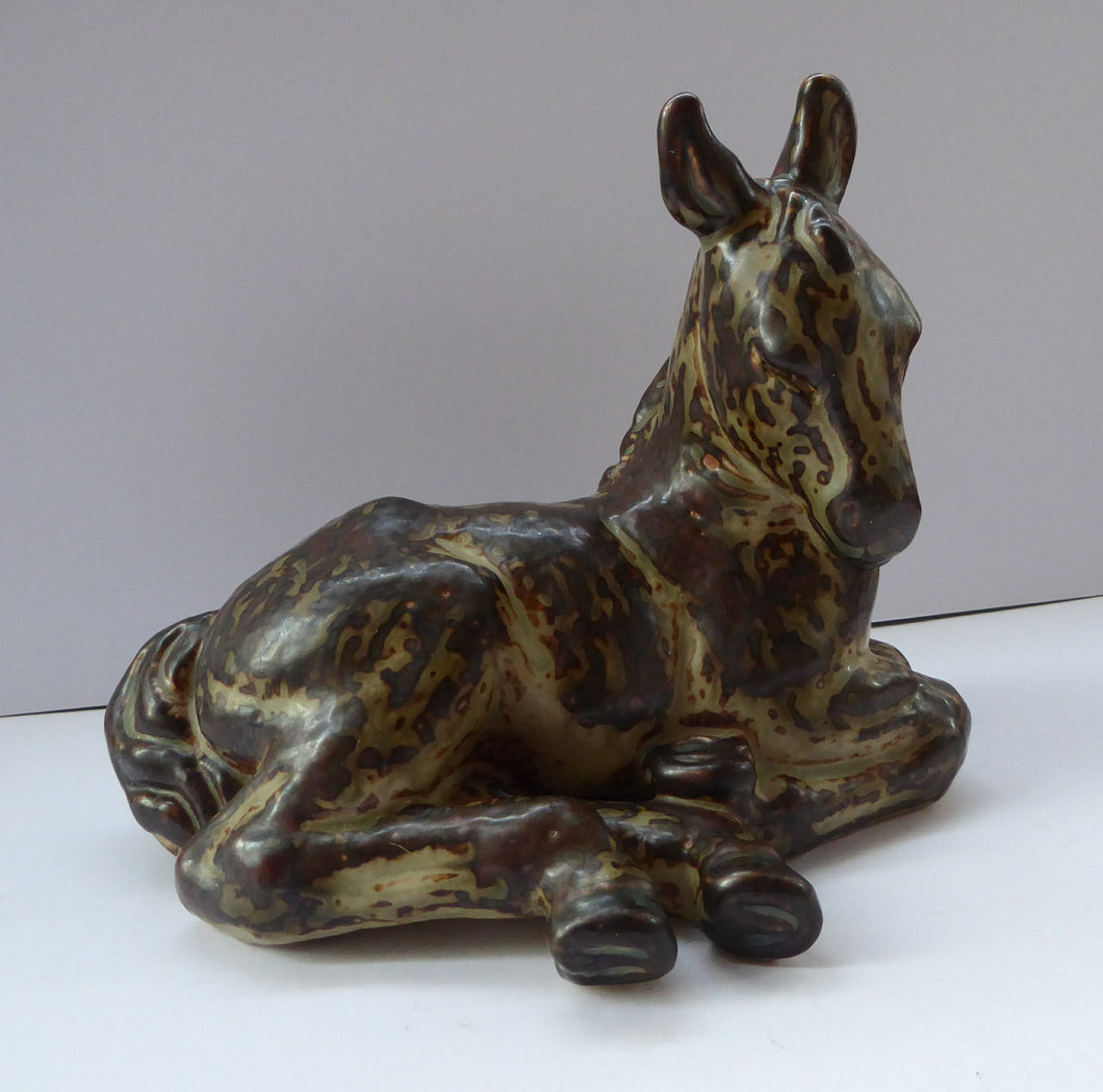 ROYAL COPENHAGEN Large Stoneware Model of a Horse with incised KK mark for Knud Kyhn (No. 21516)