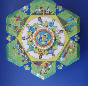 GIRL GUIDES 75th ANNIVERSARY Tin. 1985 Vintage Cadbury's Biscuit or Cake Tin. Excellent Condition