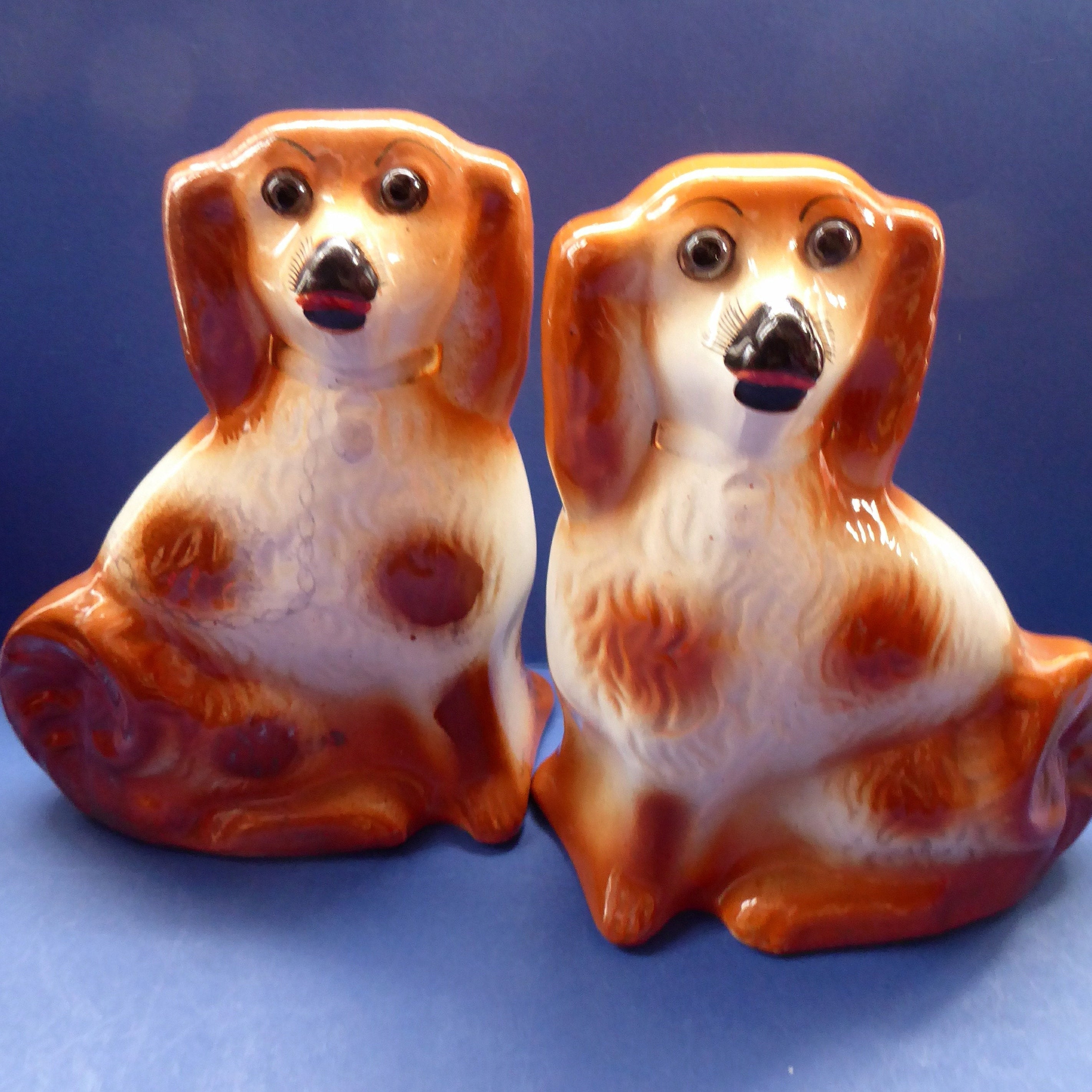 Antique Pair of Staffordshire Dogs Chimney Spaniels Wally Dugs