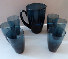 Load image into Gallery viewer, Vintage 1960s HOLMEGAARD Lemonade Set. Large Serving Jug and Six Matching Tumblers. Excellent Condition
