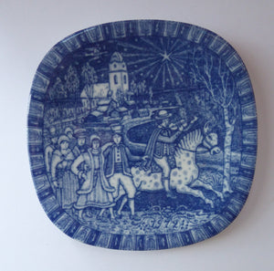 1970s SWEDISH Wall Plaque by GUNNAR NYLUND for Rorstrand. Julen Blue and White Year Plate 1972