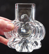 Load image into Gallery viewer, SCANDINAVIAN Stylised Glass Vase. Designed by Lars Hellsten for Skruf Glass, Sweden. SIGNED
