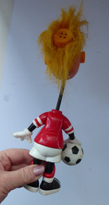 VINTAGE FOOTBALL TOY. 1990s Jibber Jabber Footballer. Red Jersey No 8 by Ertl