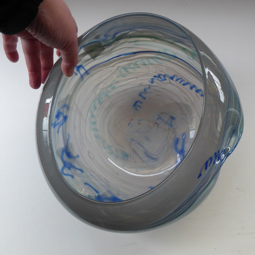 STUDIO GLASS BOWL by the Scottish Glass Artist, Graham Muir. Signed
