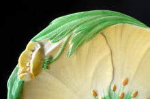 Load image into Gallery viewer, Carlton Ware Buttercup Plate
