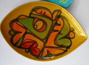 Early 1970s POOLE DELPHIS Shield Dish. Shape No. 21. Signed: CB for Cynthia Bennett
