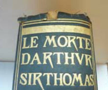Load image into Gallery viewer, AUBREY BEARDSLEY: 1927 Rare Copy of the Morte d&#39;Arthur. Lavishly Illustrated 3rd Edition Volume
