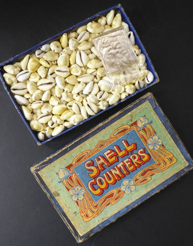 EDWARDIAN GAMES COUNTERS. Rare Art Nouveau Box with Original Shell Games Counters
