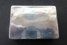 Load image into Gallery viewer, ANTIQUE 1870s Indian Chased Silver Oblong Snuff Box. TRICHINOPOLY. Hinged Lid and Gold Gilt Wash Interior

