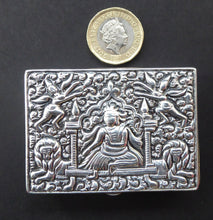 Load image into Gallery viewer, ANTIQUE 1870s Indian Chased Silver Oblong Snuff Box. TRICHINOPOLY. Hinged Lid and Gold Gilt Wash Interior
