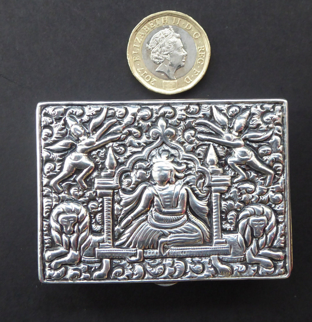 ANTIQUE 1870s Indian Chased Silver Oblong Snuff Box. TRICHINOPOLY.