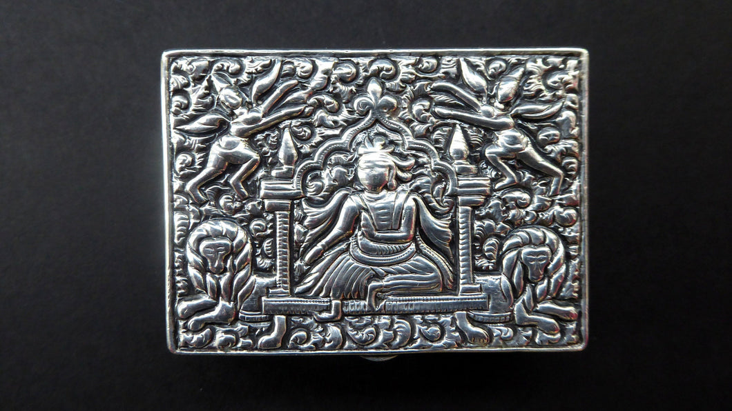 ANTIQUE 1870s Indian Chased Silver Oblong Snuff Box. TRICHINOPOLY. Hinged Lid and Gold Gilt Wash Interior