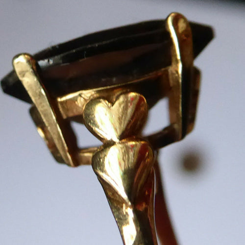 1970s Vintage 9ct Gold Ring with Decorative Shoulders and Stone Setting. UK Size S with LARGE Oval Faceted Smoky Quartz Stone