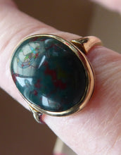 Load image into Gallery viewer, Vintage 9 ct gold Signet Ring with Oval Bloodstone. Fully marked inside. Weight: 2.7 grams
