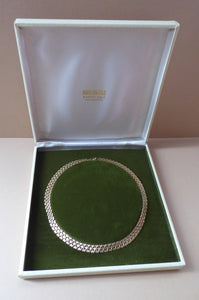 9ct gold Vintage Necklace 19 Grams weightSolid 9ct Gold Decorative Textured Link  Nceklace. 19 grams weight