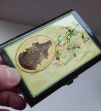 Load image into Gallery viewer, Antique 19th Century MAUCHLINE Ware Black Lacquer Box. Souvenir Box: Image of Linlithgow Palace and Victorian Flowers
