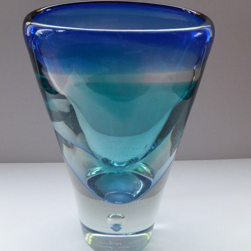 CAITHNESS GLASS Vase. From the Freestyle Range. Limited Edition Designed by Sarah Peterson and Made by James Manson