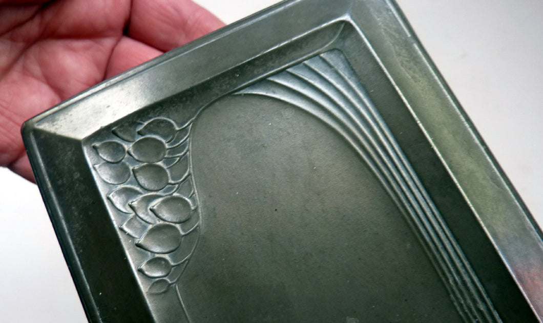 Antique ORVIT PEWTER Art Nouveau Jugendstil  Cigarette or Trinket Box