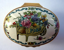 Load image into Gallery viewer, Vintage Halcyon Days Enamels Annual Box 1982. Excellent Condition
