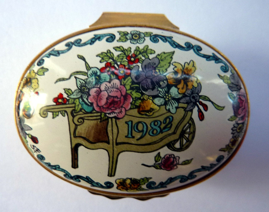 Vintage Halcyon Days Enamels Annual Box 1982. Excellent Condition