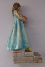 Load image into Gallery viewer, Rare Royal Worcester Figure &quot;The Bridesmaid&quot; by Freda Doughty, 1950s (No. 3224)
